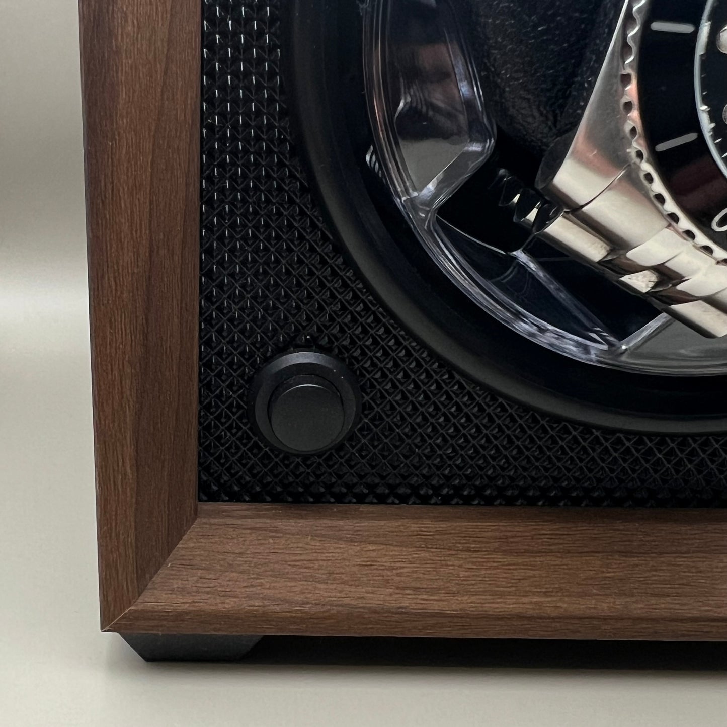 Single Slot Automatic Watch Winder With Adjustable Mabuchi Motor