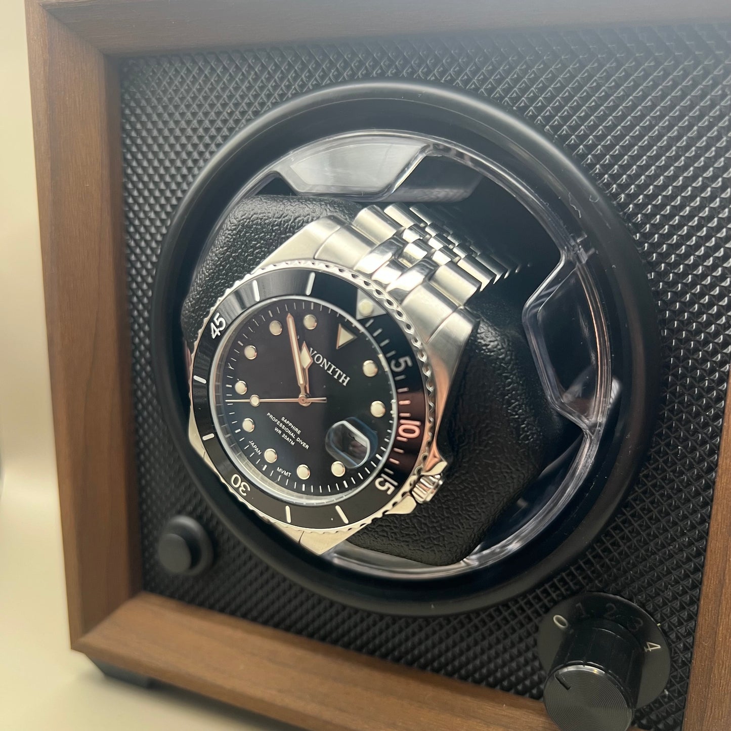 Single Slot Automatic Watch Winder With Adjustable Mabuchi Motor