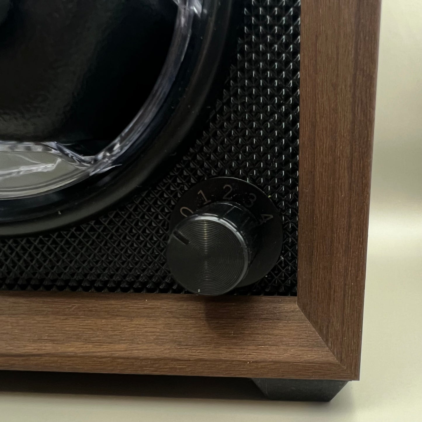 Single Slot Automatic Watch Winder With Adjustable Mabuchi Motor